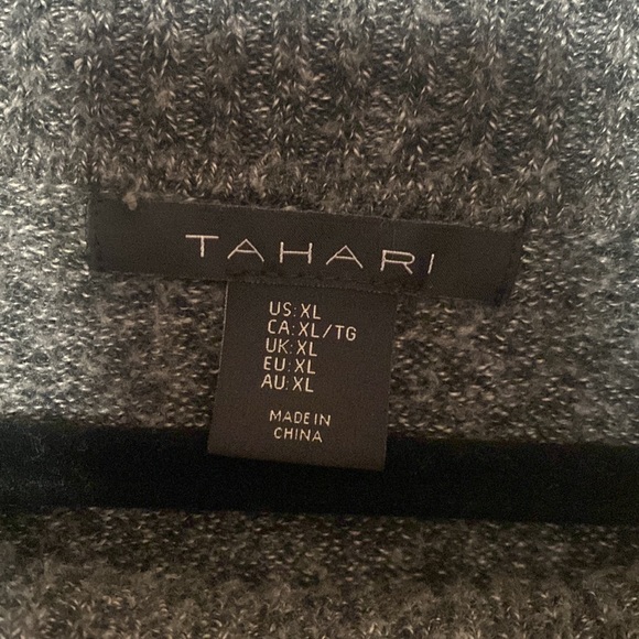 Tahari Cowl Neck Sweater Size XL - Picture 2 of 7